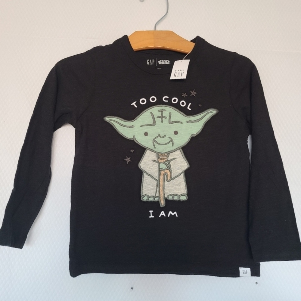 🙂SOLD@MERCARI🙂🆕️ babyGap | Star Wars™ Graphic Long-sleeved T-Shirt 